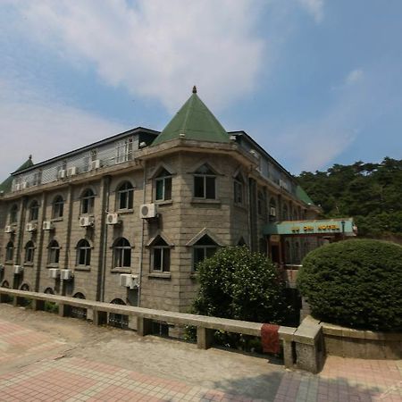 Luchi Hotel Luyang  外观 照片